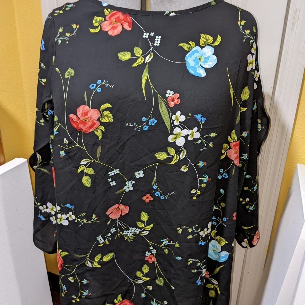 Worthington 2X tulip sleeve shirt top blouse floral